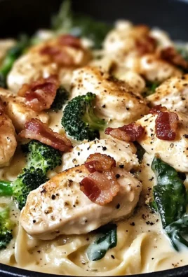 Creamy Garlic Butter Chicken Alfredo with Spinach, Bacon & Broccoli