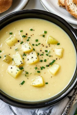Slow Cooker Potato Leek Soup Recipe